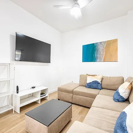 Renovated Apartment On Salinetas Beach. Exterior photo