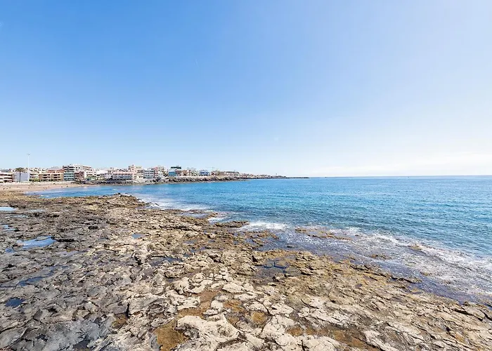 Renovated Apartment On Salinetas Beach.